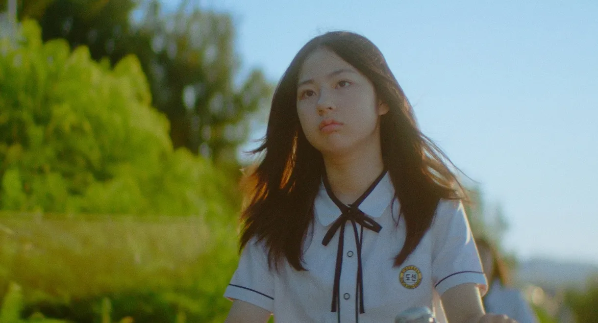 A Girl Who is Afraid of Turning to Stone