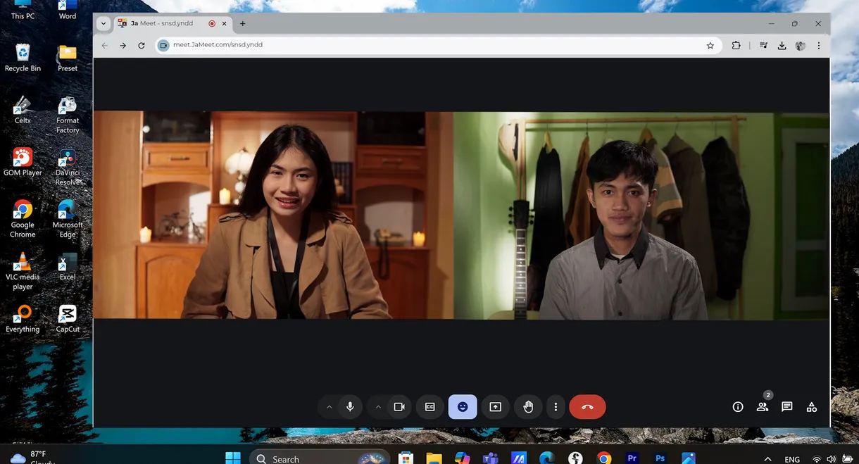 Revi Siterusah's Heart Voice