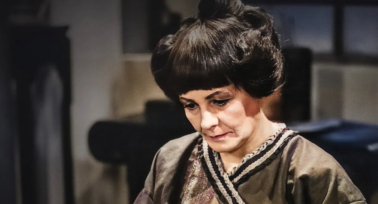 Klaním se, Měsíci!