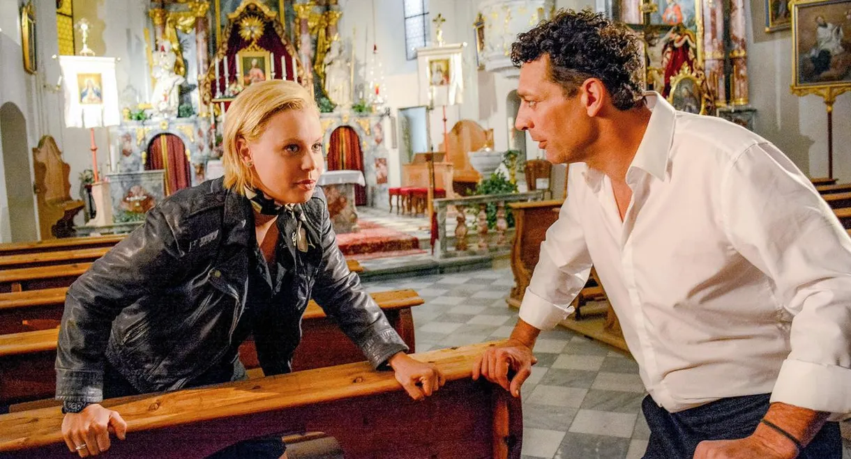 Midsummer Night's Murder