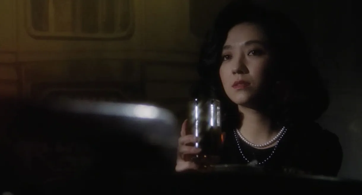 Beautiful Sisters: Stripped!