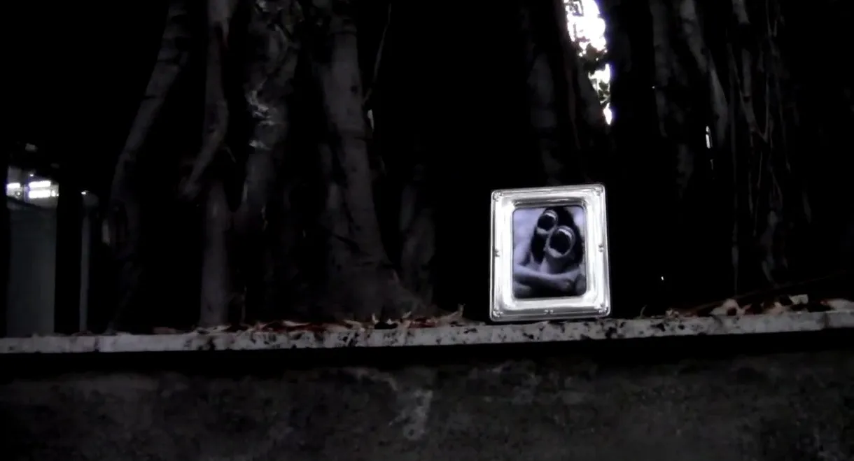 -Pursuit0.: Questo posto è completamente normale