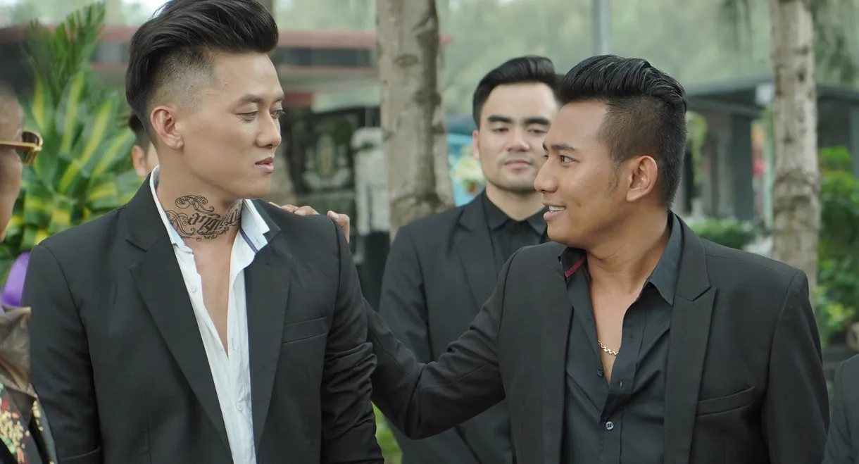 Vi Cá Tiền Truyện