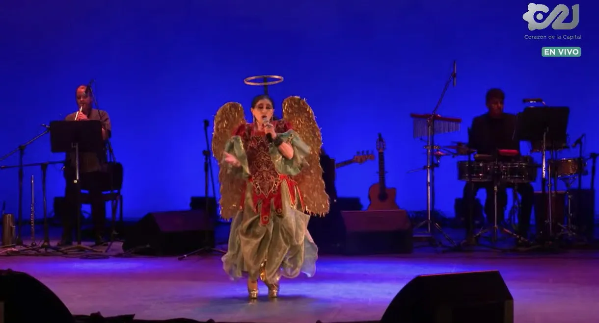 Astrid Hadad Y Su Cabaret Histórico: La Pluma O La Espada