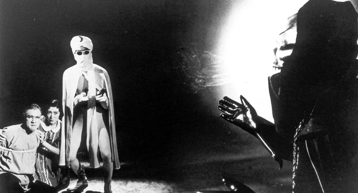 Moonlight Mask: Duel to the Death in Dangerous Waters