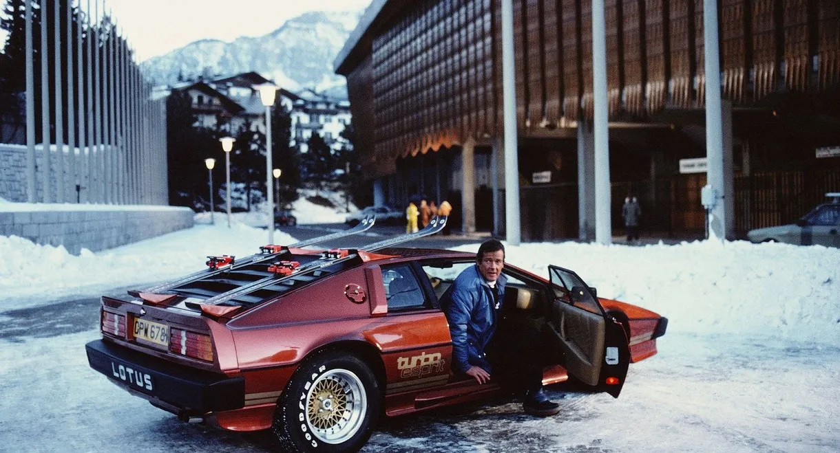 Bond in Cortina