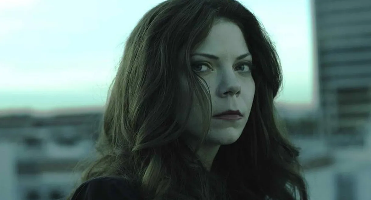 Echoes in an Empty Apartment