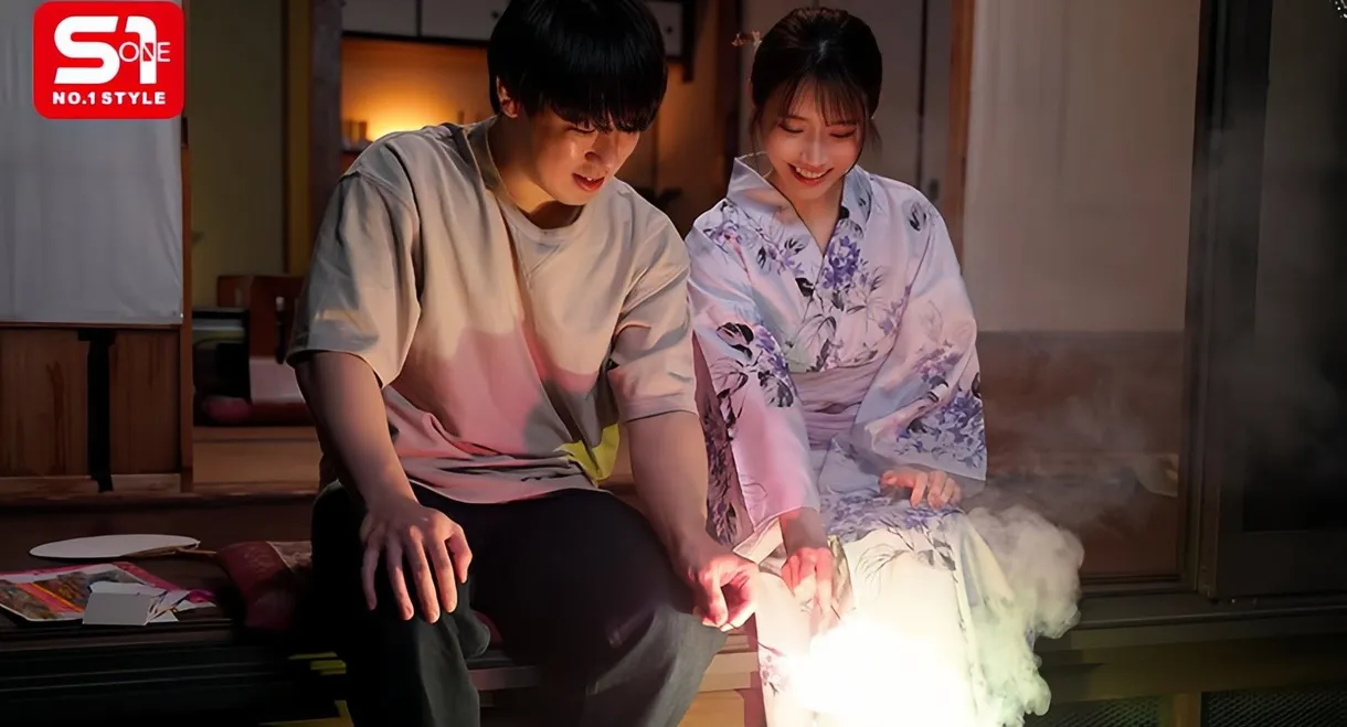 8月26日 花火大会の夜 ずっと両片想いだった僕らは結ばれ 十数年分の’好き’をぶつけ合うように身体を貪り合った 河北彩伽