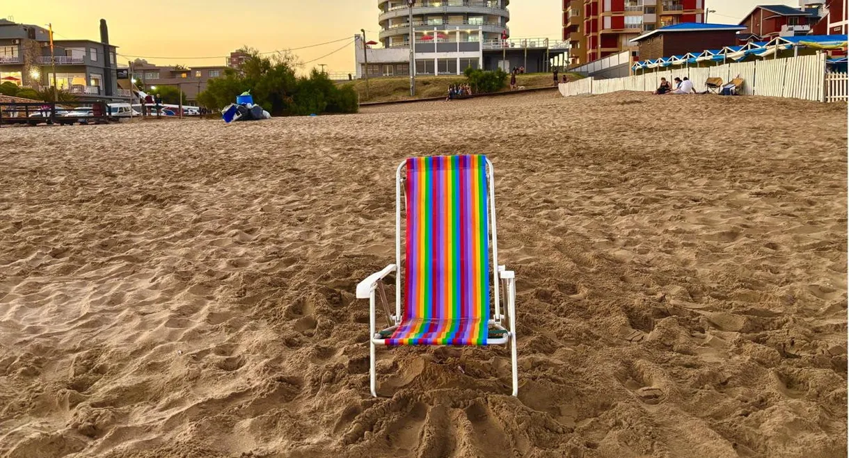 La Vuelta- Memorias de Villa Gesell.