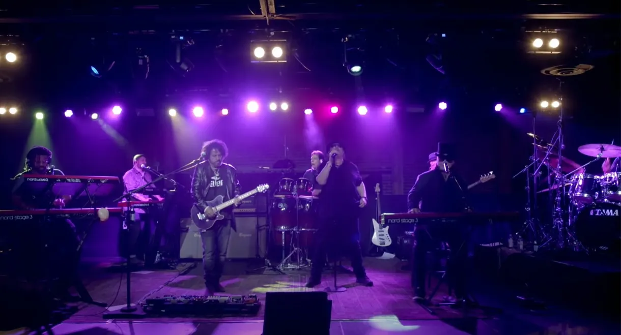 Toto: With a Little Help from My Friends