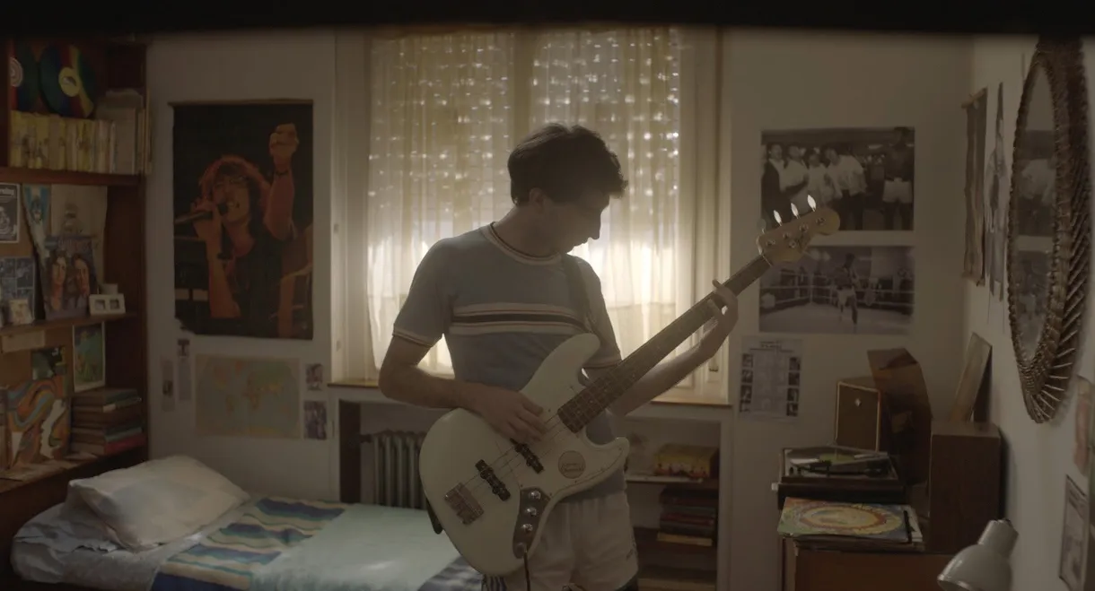 Neither Hero Nor Traitor