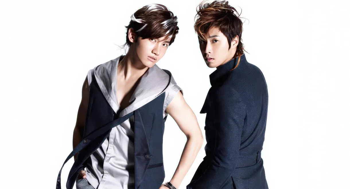 TOHOSHINKI LIVE TOUR 2012 ~TONE~