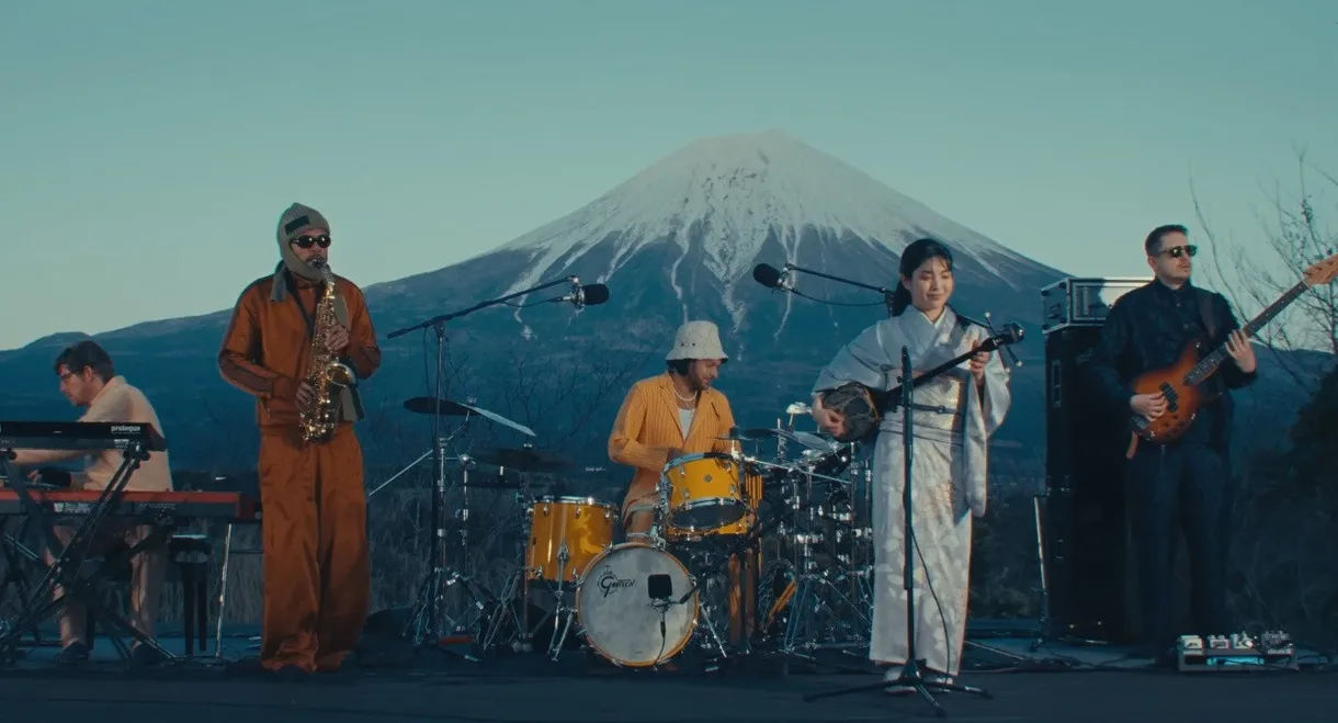 Yussef Dayes In Japan (Film) 富士山