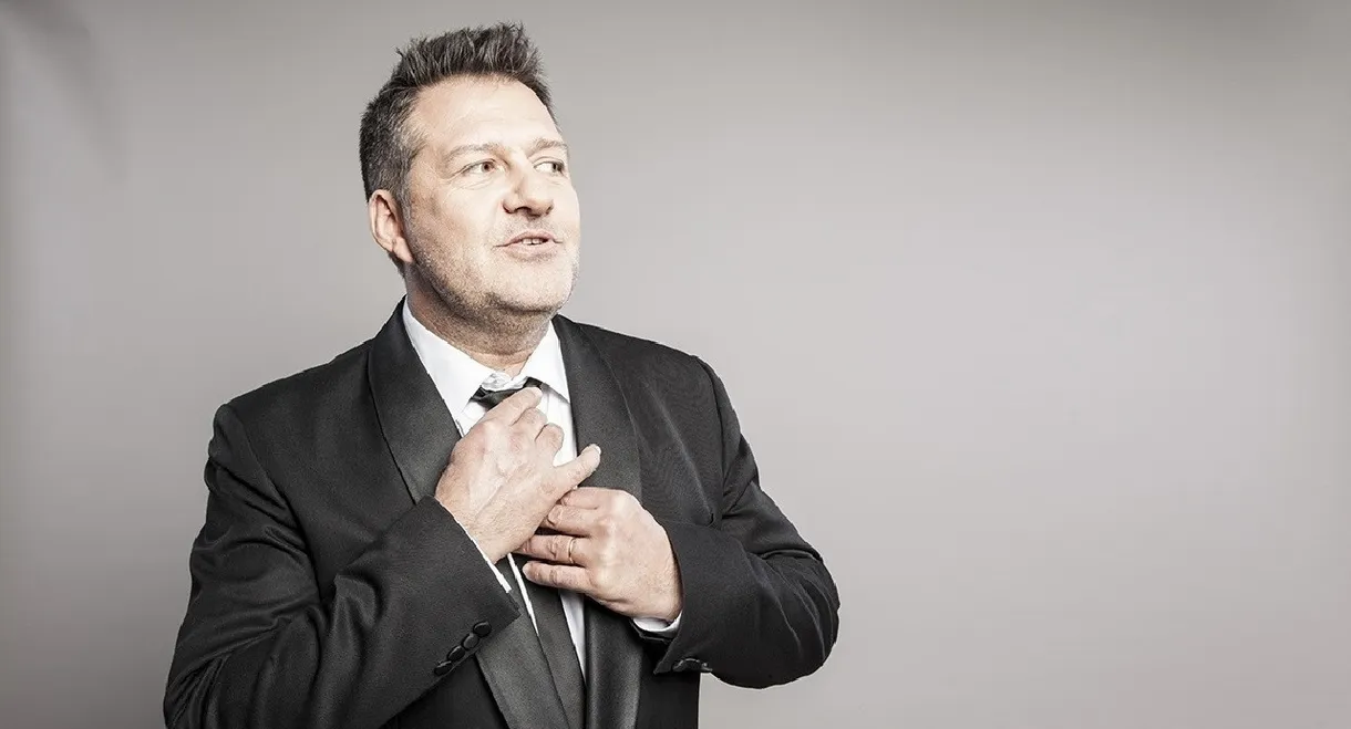 Dumaszínház: Nekünk áll a László - Hadházi László önálló estje