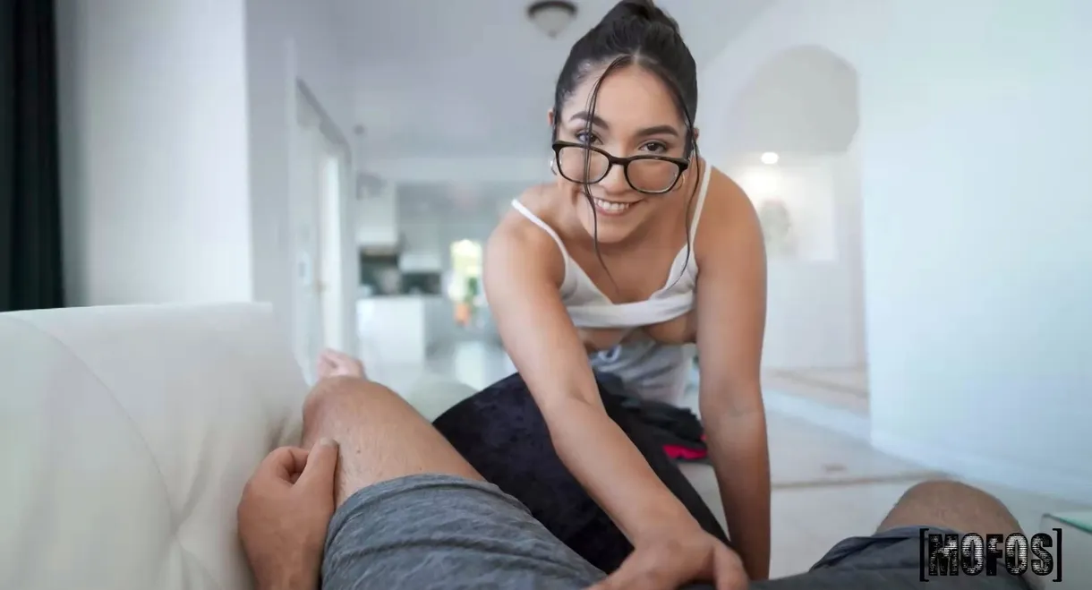 Stretching My Girlfriend's Pussy 39