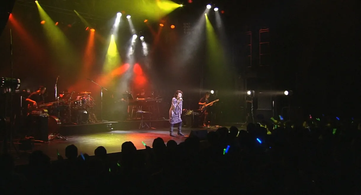 Suara LIVE 2010 ~Utahajime~