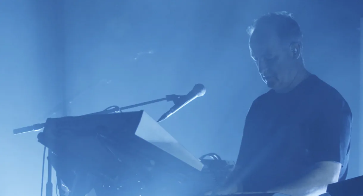 Sasha : re-Fracted : Live