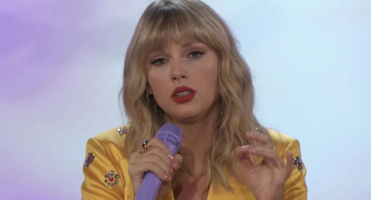 Taylor Swift: Lover's Lounge Live