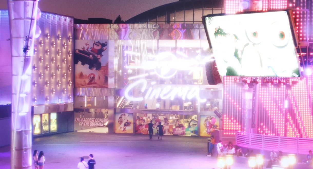 Aaron and His Dad Try to Find Closure & Lucy Celebrates Andie’s Birthday at Universal CityWalk Hollywood