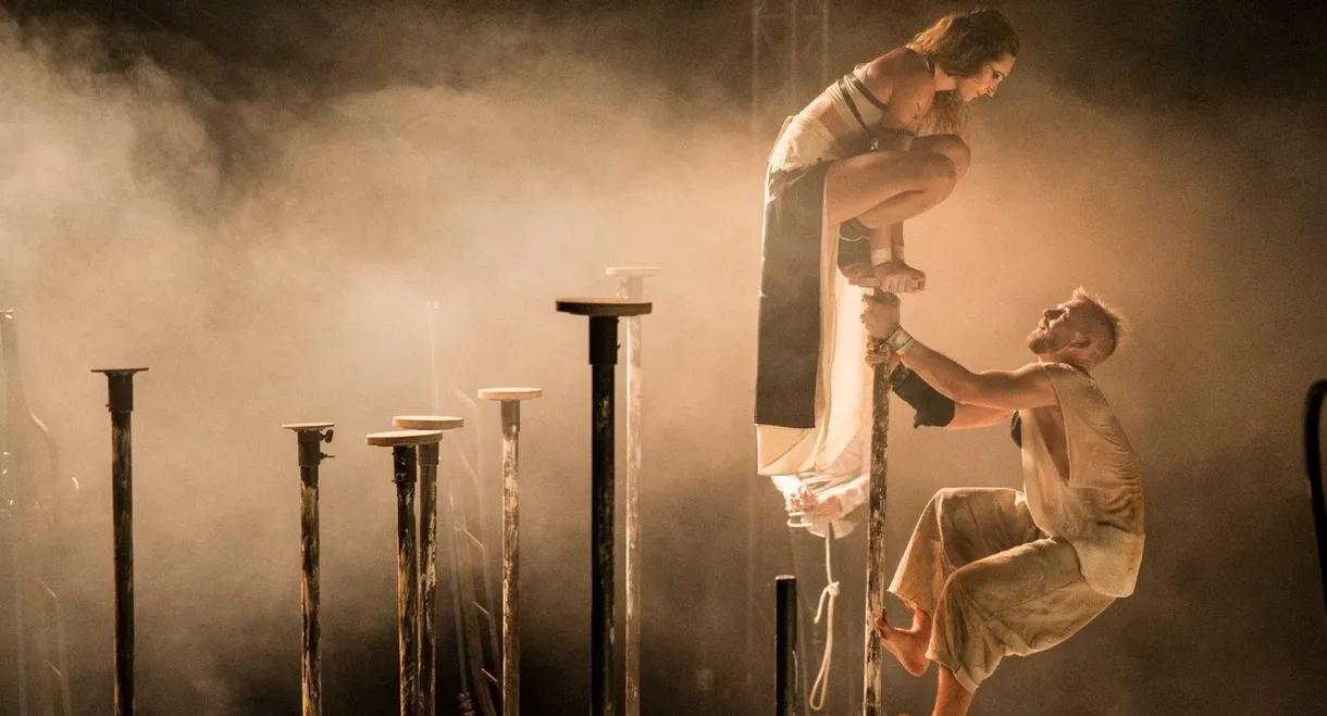 Losers Cirque Company: Vzduchem