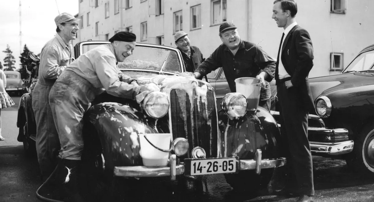 Sønner av Norge kjøper bil