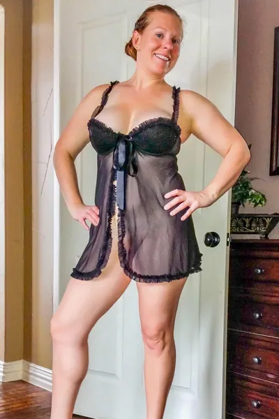 Big Tit MILF Next Door 2