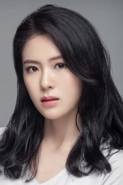 Lee Min-ryung