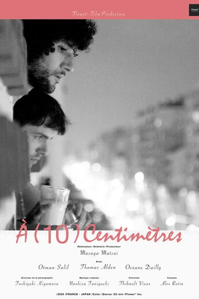 À (10) centimètres