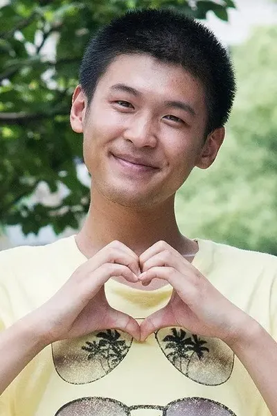 甄果策