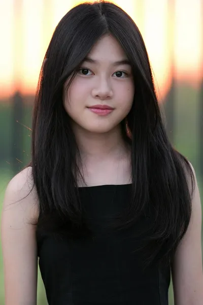 Sahrah Pich Manika