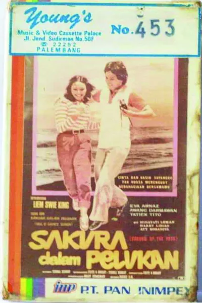 Sakura dalam Pelukan