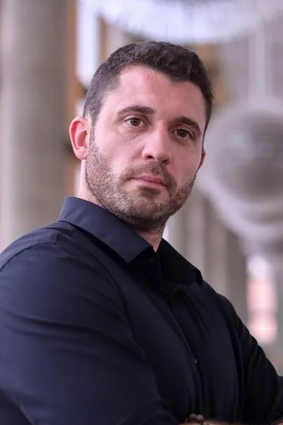 Matko Knešaurek