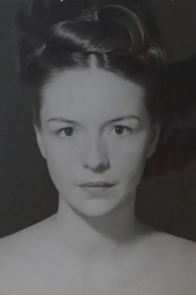 Screen Test [ST107]: Ruth Ford