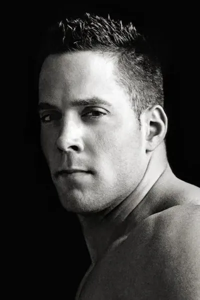 Erik Rhodes