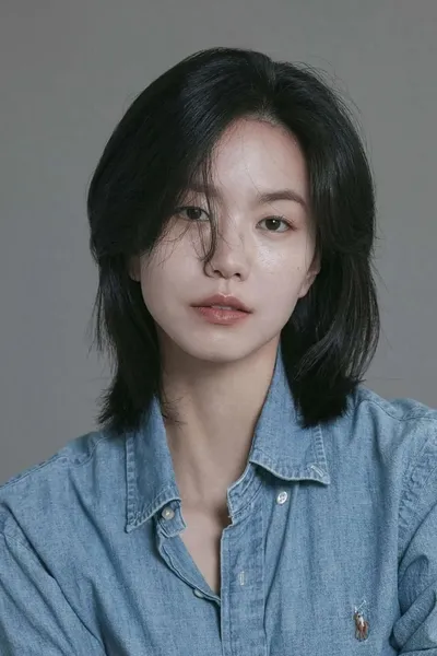 Lee Seol