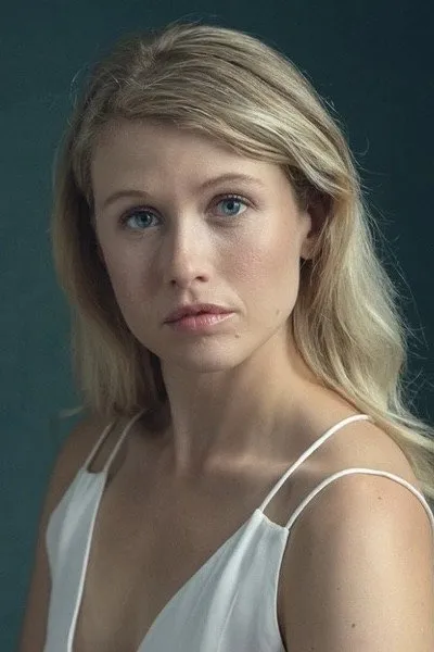 Rose Reynolds
