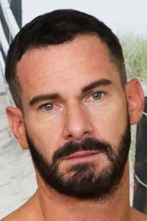 Gio Carrera