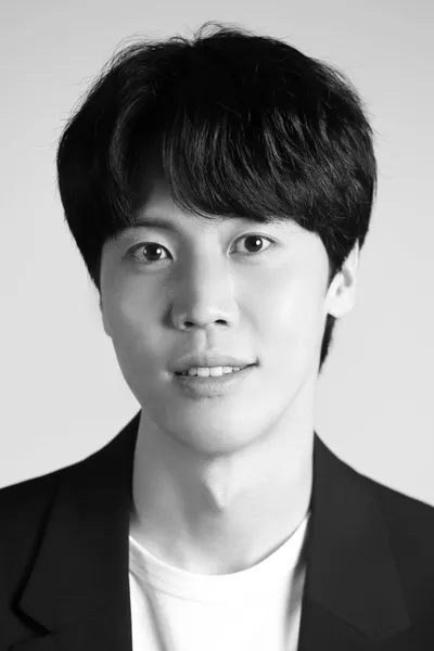 Yoo Min-suk