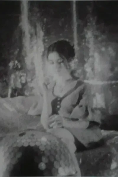 Screen Test [ST187]: Vivian Kurz