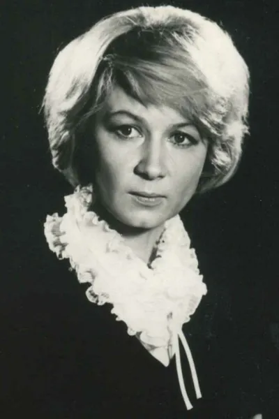 Alla Demidova