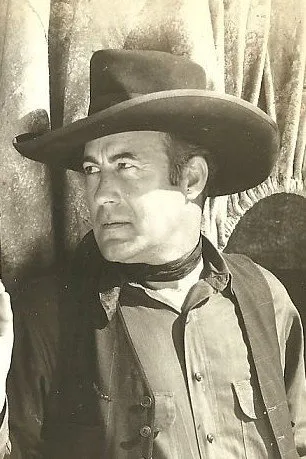 Carl Mathews