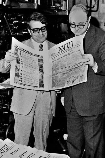 La sortida del diari AVUI