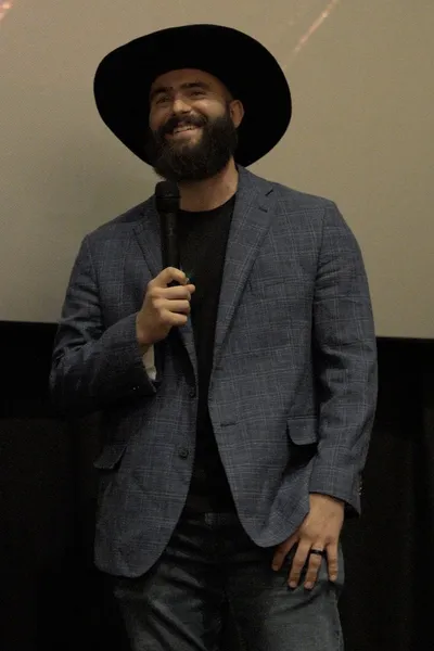 Ole J Hartmann