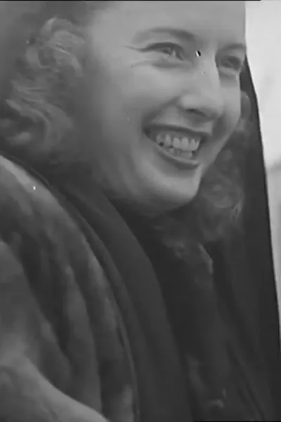 Performers Arrive in Hampshire