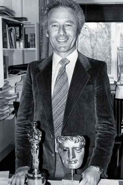 Derek Meddings: Making It Small in Pictures