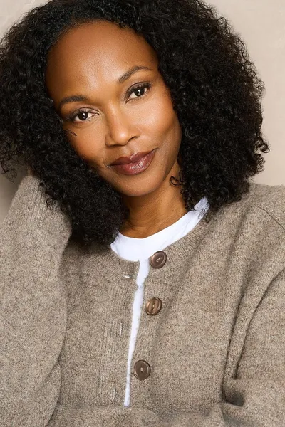 Chanda Wallace
