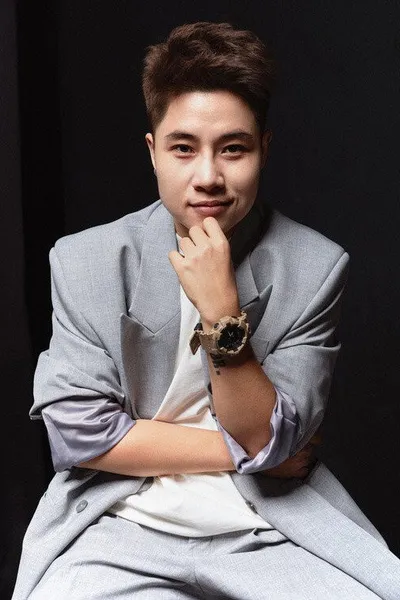 Đinh Hà Uyên Thư