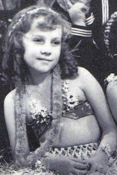 Gloria Browne