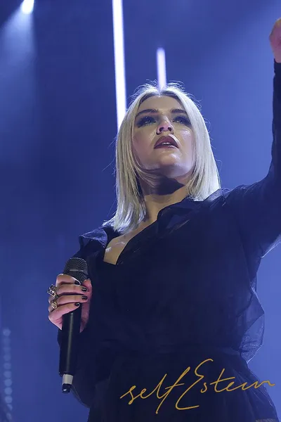 Self Esteem: 6 Music Festival