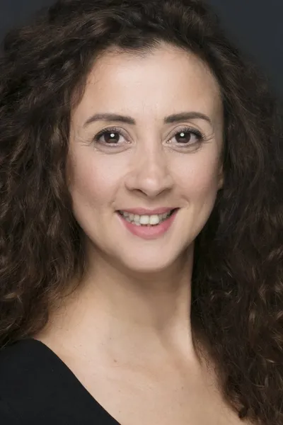 İrem Kahyaoğlu